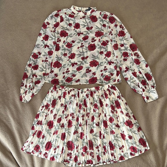 Forever 21 Women’s Floral Print Matching Outfit Size Large - Picture 1 of 13